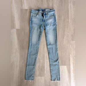 AG Skinny jeans 26R Women’s